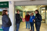 Pictured; Steve Brine MP with Neil, Heather, Tracey and Siu Hai in Kings Walk on Friday.